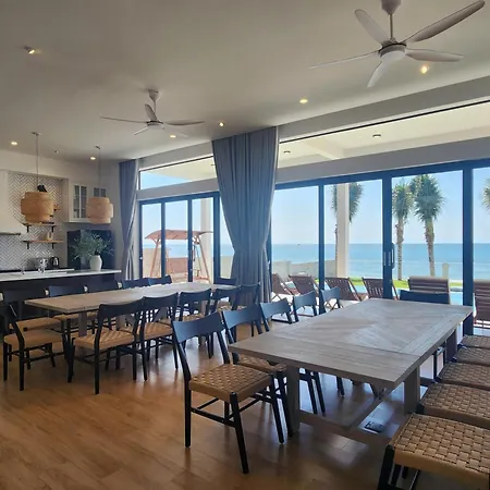 Yen Beachfront Villa Phan Thiet