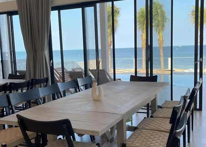 Yên Beachfront *